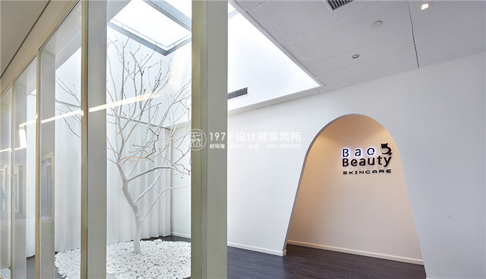 <a href=http://nylonhits.com/meirongdiansheji/ target=_blank class=infotextkey>合肥美容院設計</a>